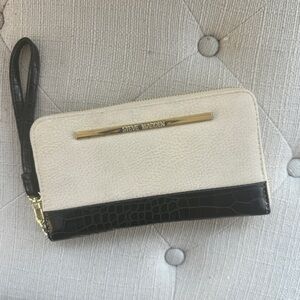 Steve Madden Black and Cream Clutch